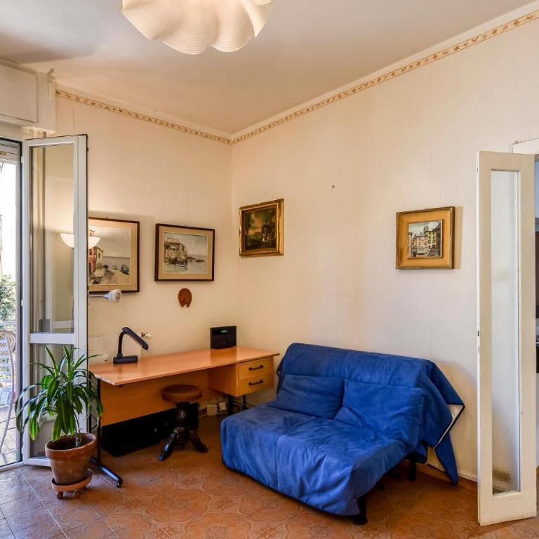 Gorgeous Apartment In Genova With Wifi - One-Bedroom Apartment - 2