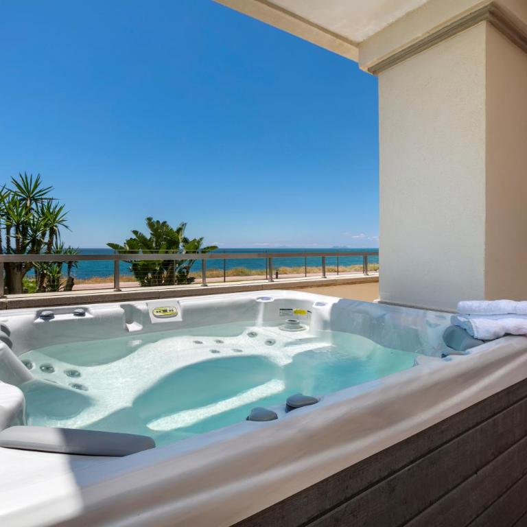 Apt 102 Guadalmansa Playa, Heaven Beach Apartments - Apartamento de 3 dormitorios - 13