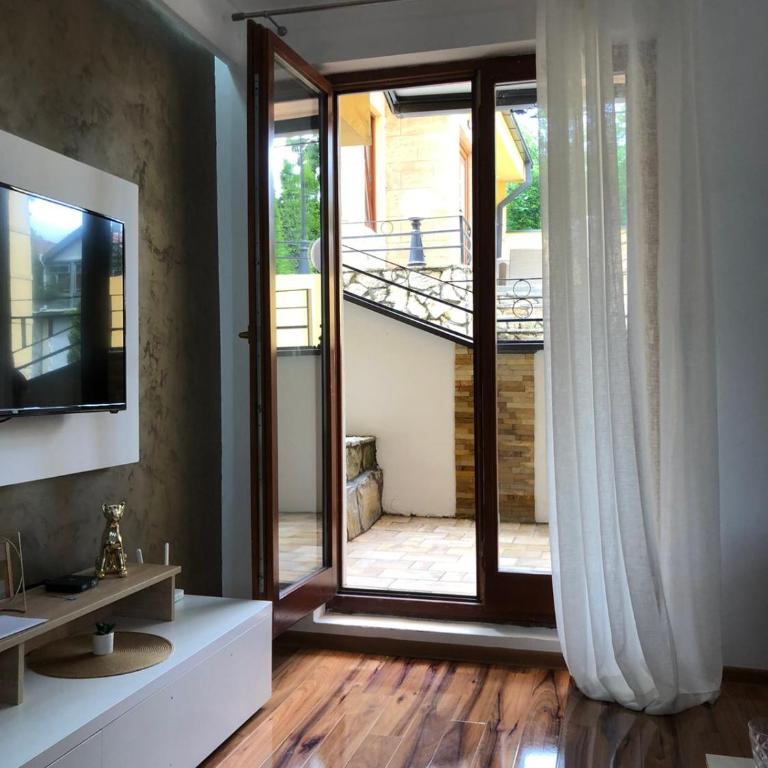 MB Hedonic Apartman - Apartman sa 1 Spavaćom Sobom - 55