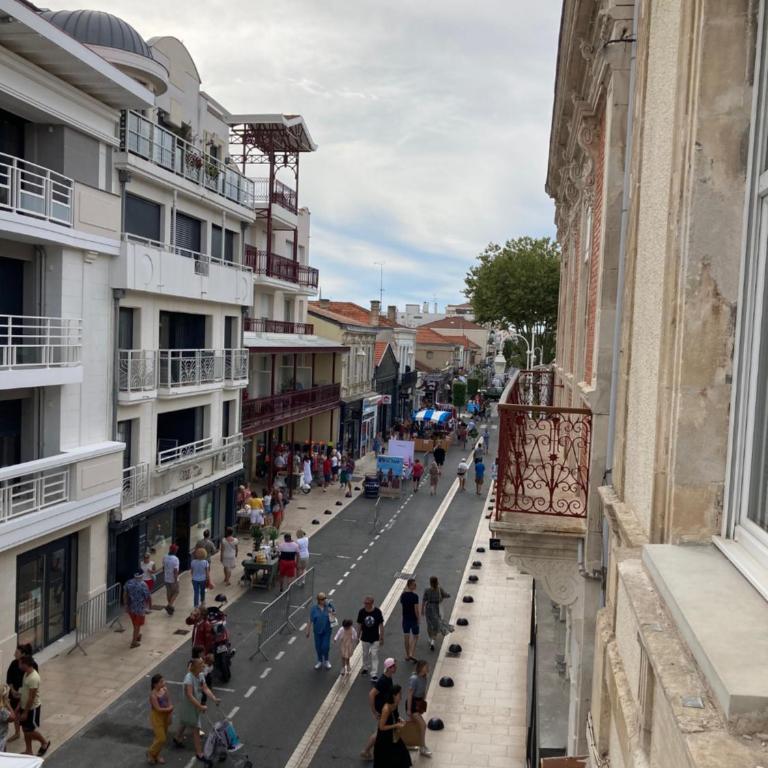 Appartement cosy au cœur de la ville d’été - Apartamento de 2 dormitorios - 29