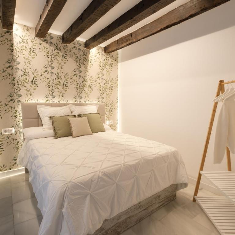 Precioso Loft en Centro Histórico de Córdoba. - One-Bedroom Apartment - 4