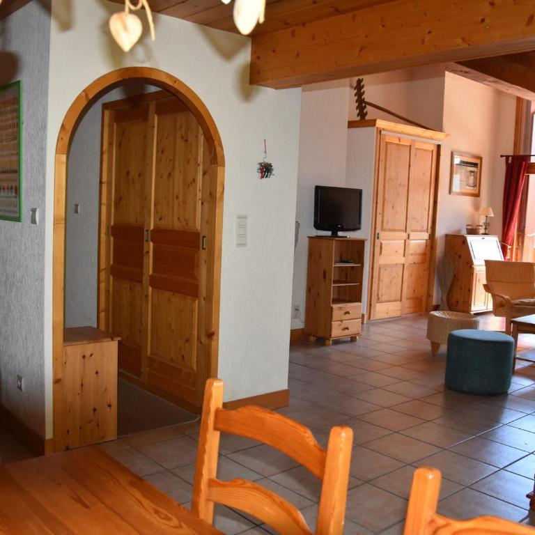 Appartement spacieux 8 pers - Proche télécabine - FR-1-464-207 - Appartement - 2