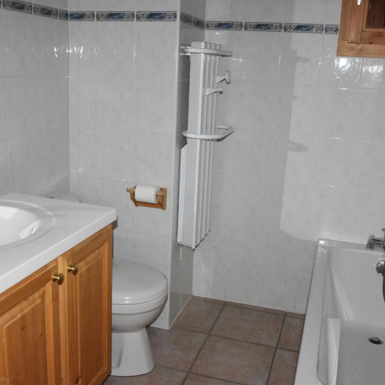 Appartement spacieux 8 pers - Proche télécabine - FR-1-464-207 - Appartement - 12