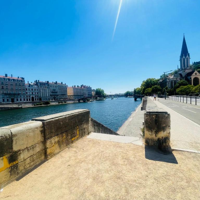 Le Jardin croix Roussien - Appartement - Vue sur Jardin - 57
