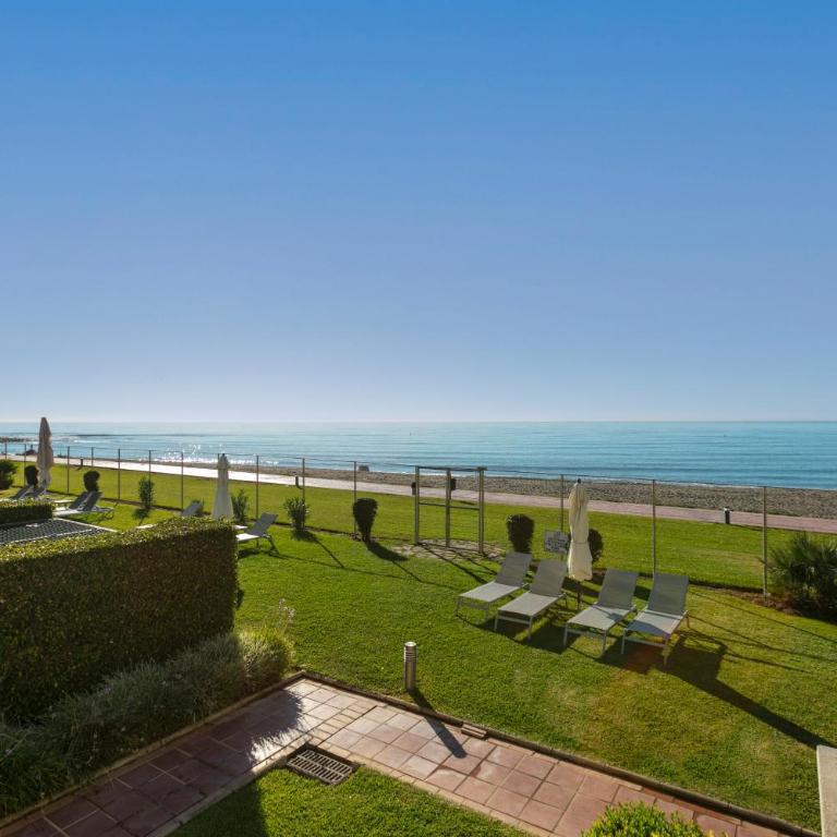 Appt 401-3-Bed-Heaven Beach-Paseo-All year heated pool-Free Bikes - Apartamento con vistas al mar - 53