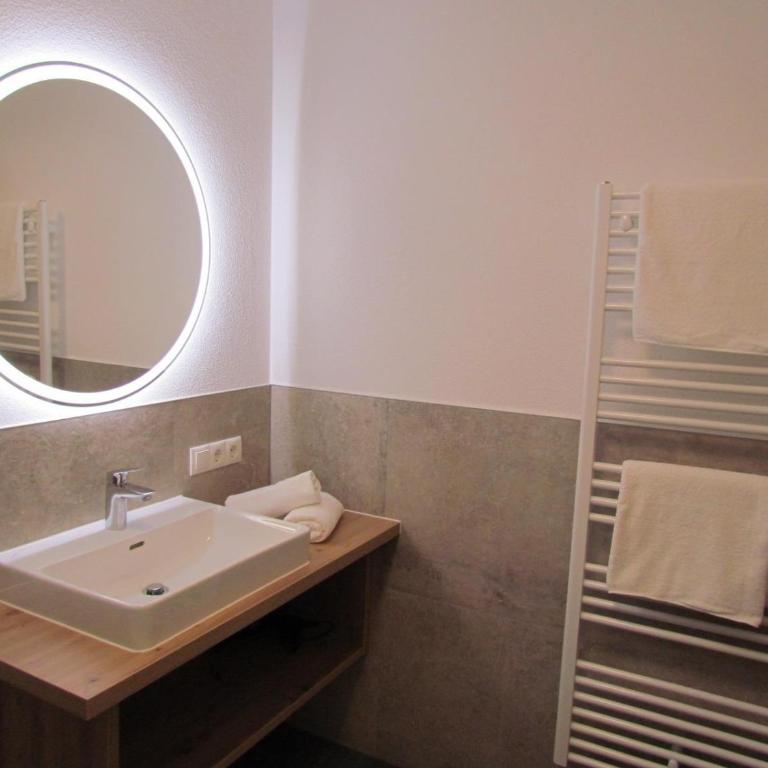 Anni, Apart - Apartment mit 3 Schlafzimmern und Dusche - 16