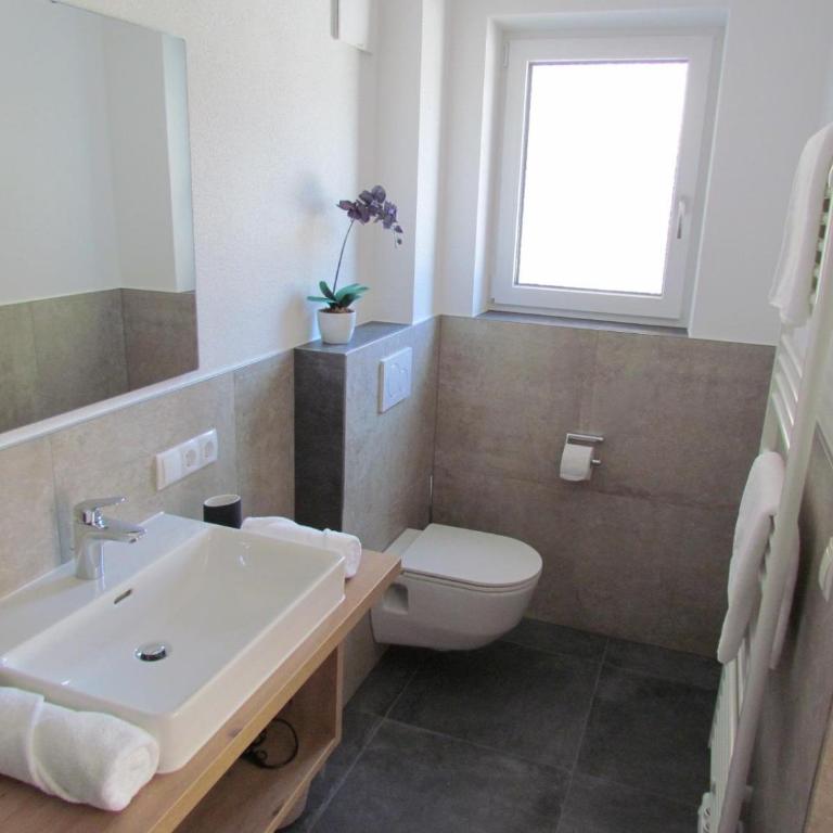 Anni, Apart - Apartment mit 3 Schlafzimmern und Dusche - 7