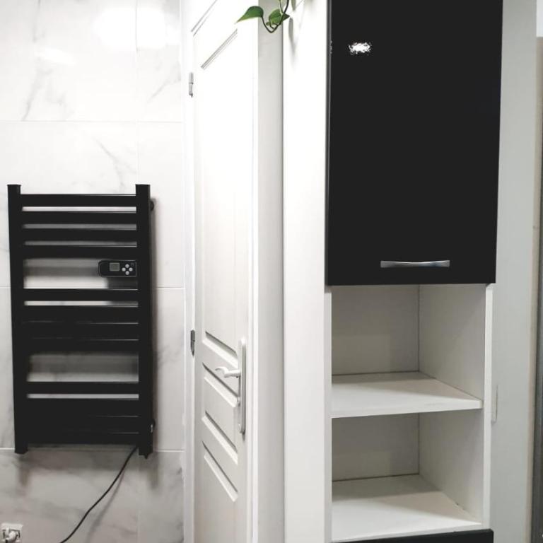 Jolie chambre tout confort dans appartement partagé - Familienzimmer mit eigenem Bad - 4