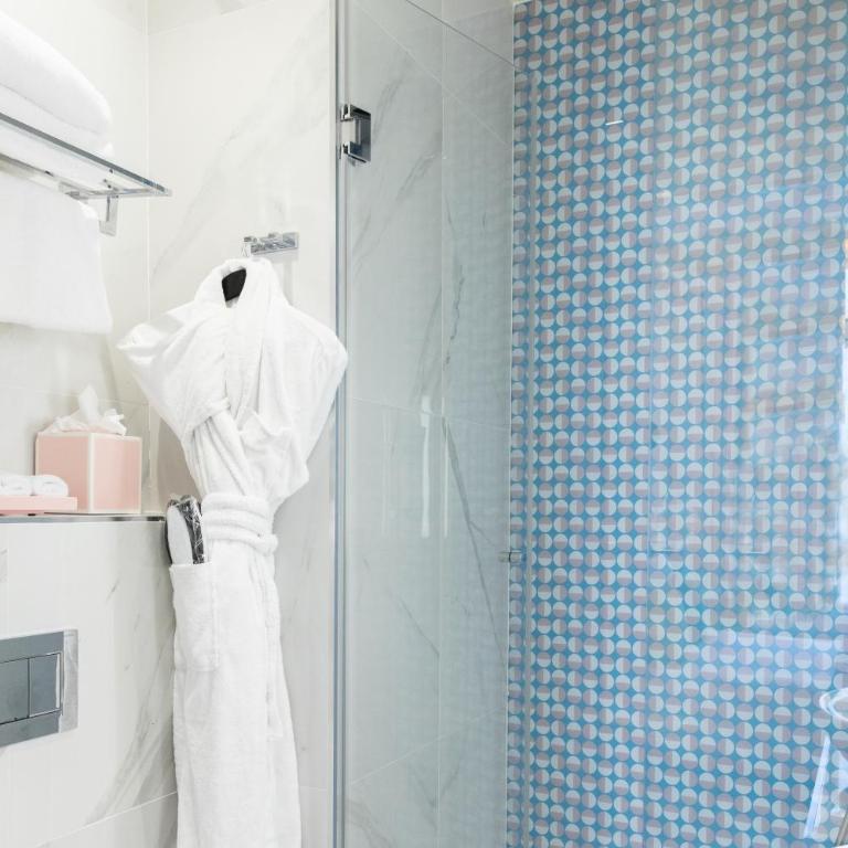 Hôtel Dress Code - Chambre Standard - 12