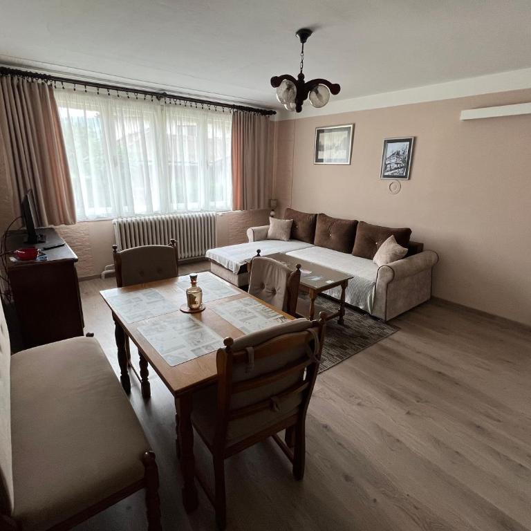 SKI KUCA PALE - Standard Double Suite - 6