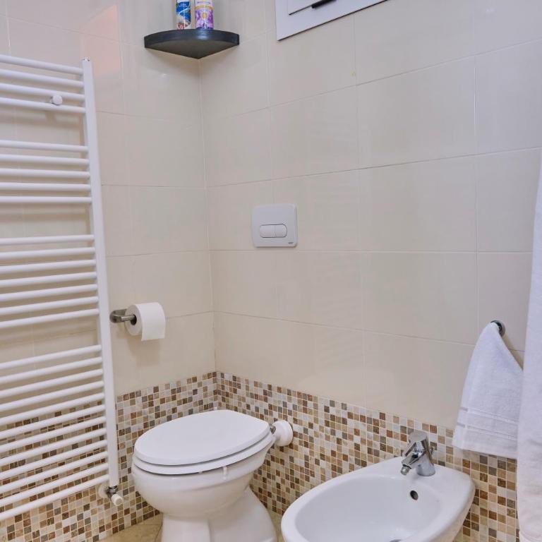 [MONZA-CENTRO] Modern Flat Near Train Station - Apartamento de 1 dormitorio - 13