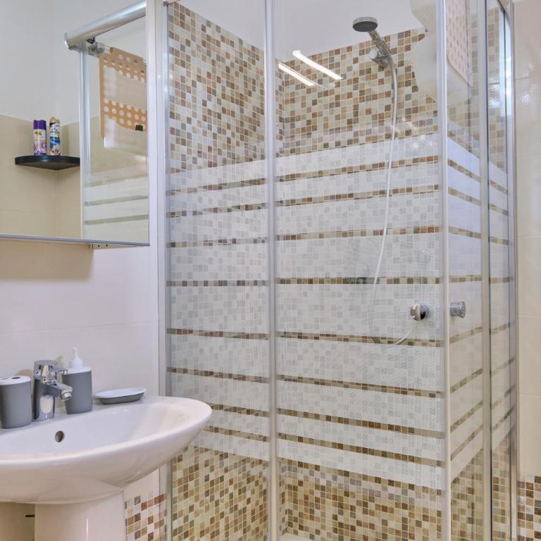 [MONZA-CENTRO] Modern Flat Near Train Station - Apartamento de 1 dormitorio - 14