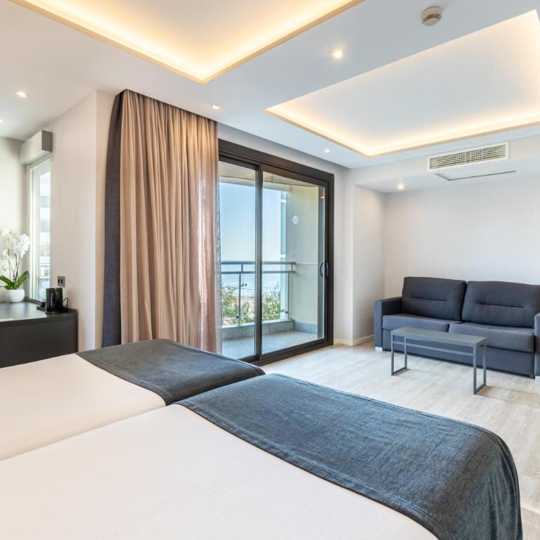 Hotel Cimbel - Habitación Doble Superior con terraza - 1 o 2 camas - 3