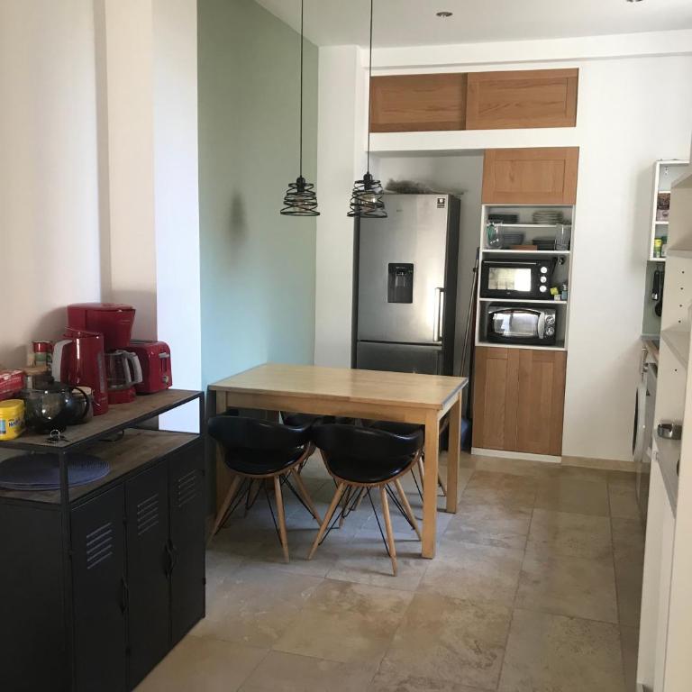 Très bel appartement T3 proche place Castellane avec vue et 2 chambres - Appartement 2 Chambres - 3