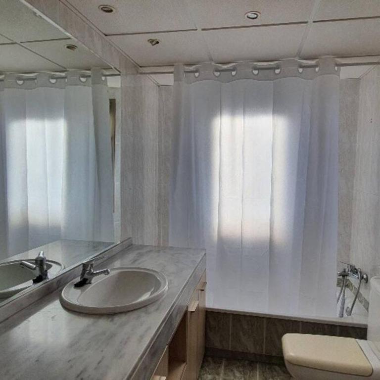 Gran piso en zona comercial Malaga - Apartamento - 13