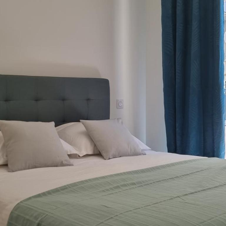 Appartement T3 proche du Port - Apartment mit 2 Schlafzimmern - 5