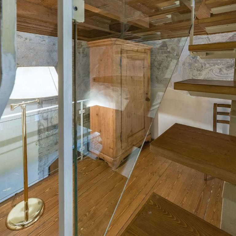 Tintoretto frescoed loft in the Oltrarno - One-Bedroom Apartment - 20