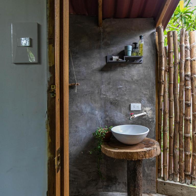 Hostal Campomar - Habitación Triple con baño privado - 10