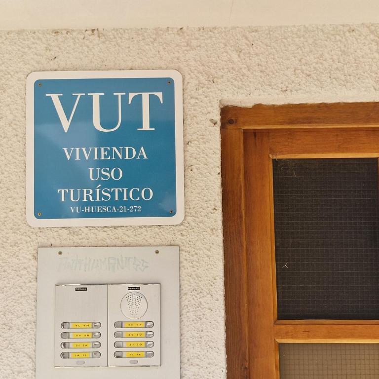 ESQUÍ PIRINEO ARAGONÉS APARTAMENTO EL JUNCARAL Wifi - Two-Bedroom Apartment - 23