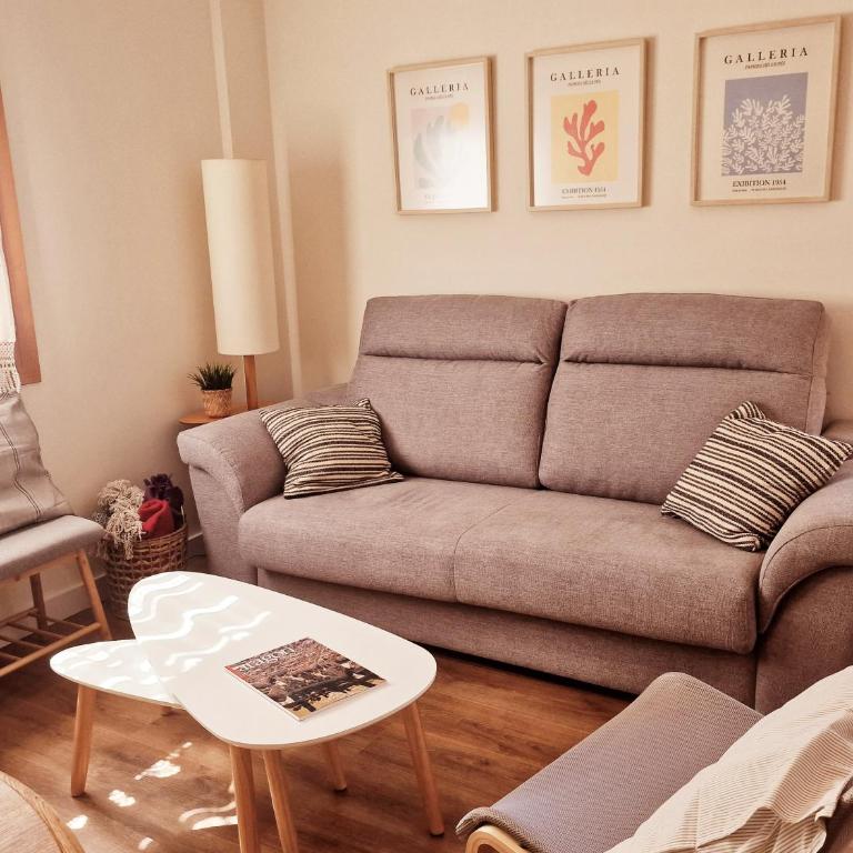 ESQUÍ PIRINEO ARAGONÉS APARTAMENTO EL JUNCARAL Wifi - Two-Bedroom Apartment - 12