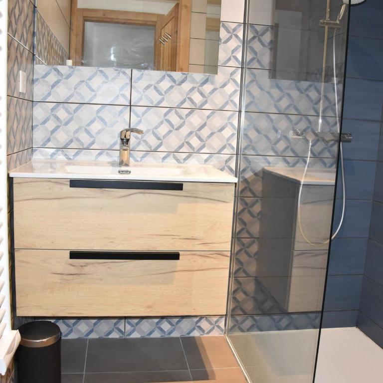 Bel appartement avec grande terrasse et WiFi à Pralognan - FR-1-464-208 - Apartment - 9
