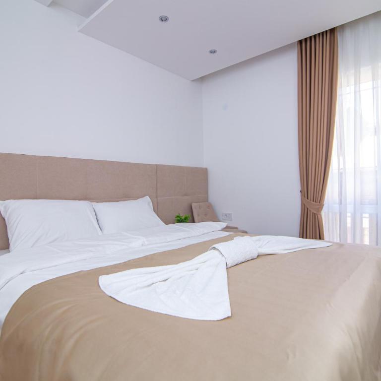 Hotel Konačište Akustik - Dvokrevetna Soba sa Bračnim Krevetom - 8