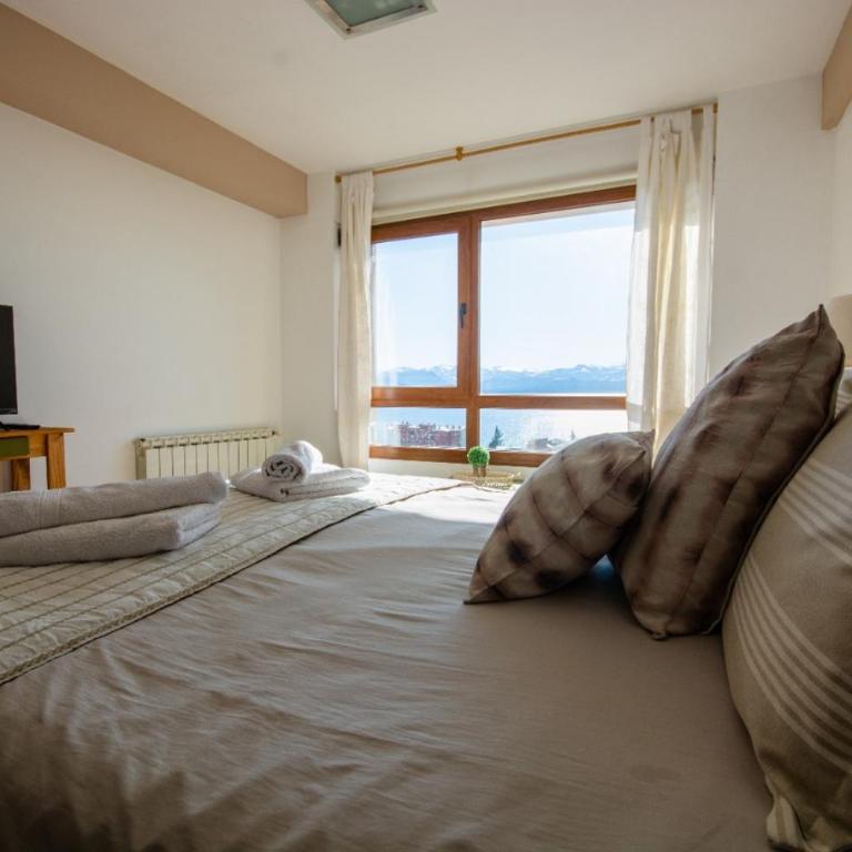 Tu Apart En Bariloche 34 - Apartamento con vistas al lago - 1