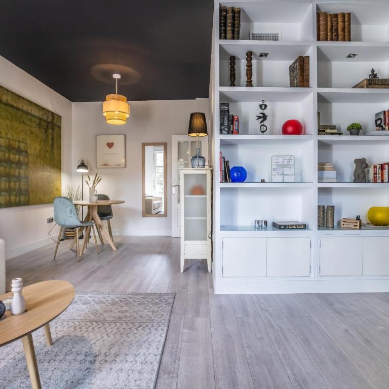 Apartamento cerca de la MEZQUITA DE CORDOBA & FREE PRIVATE PARKING - One-Bedroom Apartment - 7