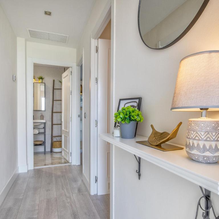 Apartamento cerca de la MEZQUITA DE CORDOBA & FREE PRIVATE PARKING - One-Bedroom Apartment - 17