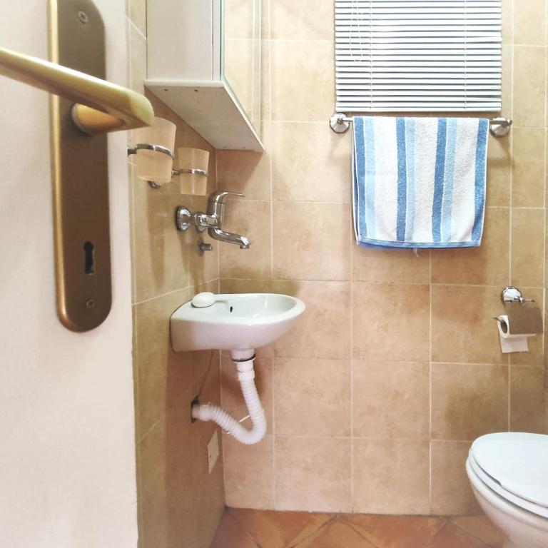 Ada Belgrade Apartment - Studio Apartman s Balkonom - 9
