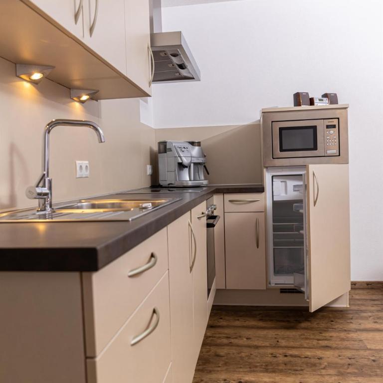 Ferienwohnungen Hinterstein - Apartment mit 1 Schlafzimmer und Dusche - 5