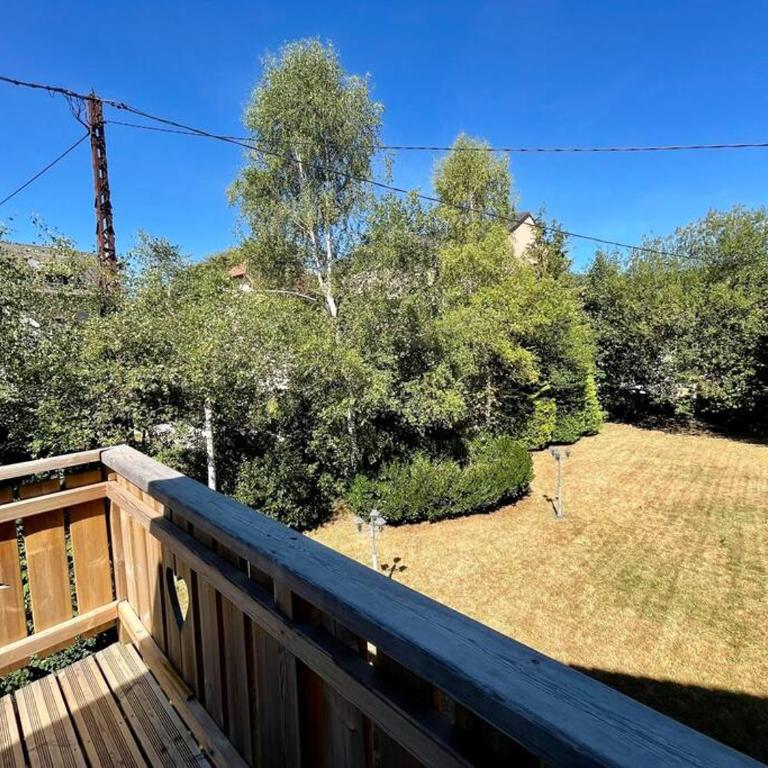 Chalet Kelly, au centre ville avec Jacuzzi - Chalet - 30