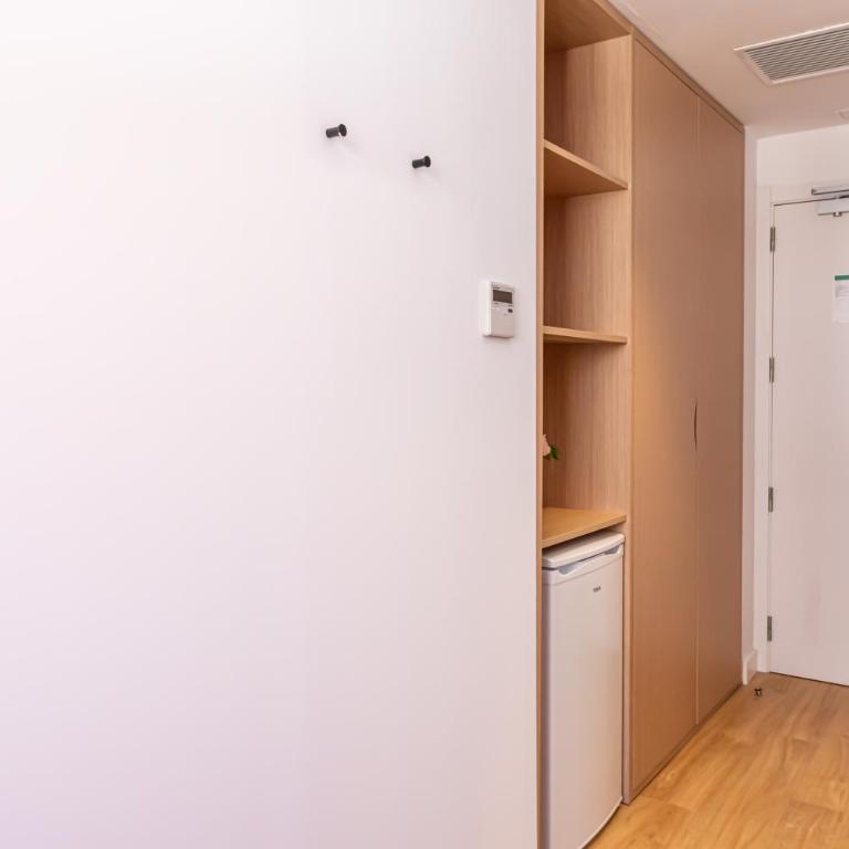 Residencia Universitaria Resa Málaga Centro - Habitación Individual - 4