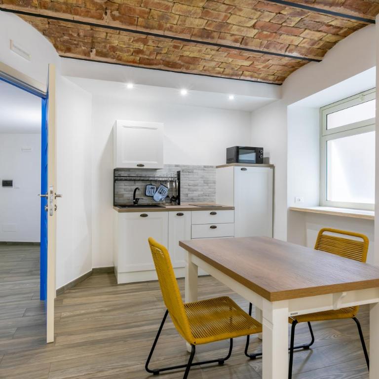 Vittorio Emanuele Charming Central Flats - Appartamento con 1 Camera da Letto - 6