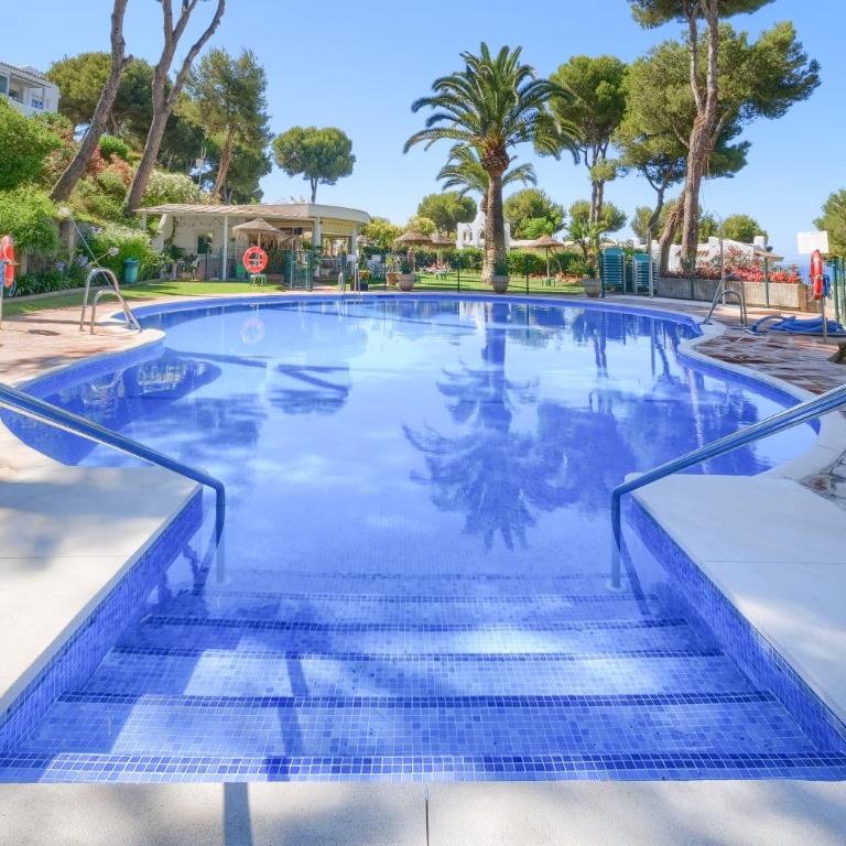 31 Miraflores Jardin B, gorgeous views, pool, Wifi - Apartamento de 2 dormitorios - 15