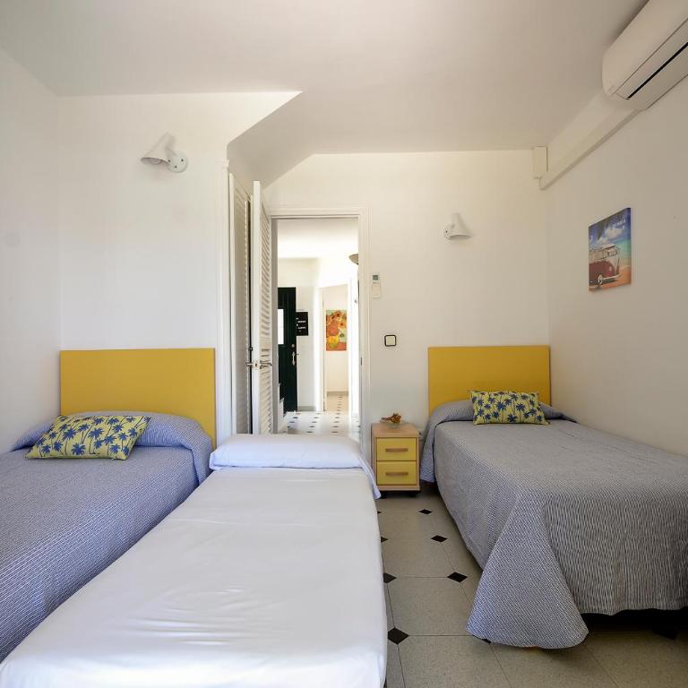 Apartamentos Las Brisas I & II - Apartamento Superior de 2 dormitorios con aire acondicionado y 2 baños - 2