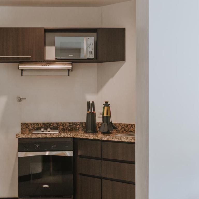 Travelers Rio Verde Living Suites - Suite de 2 dormitorios - 11