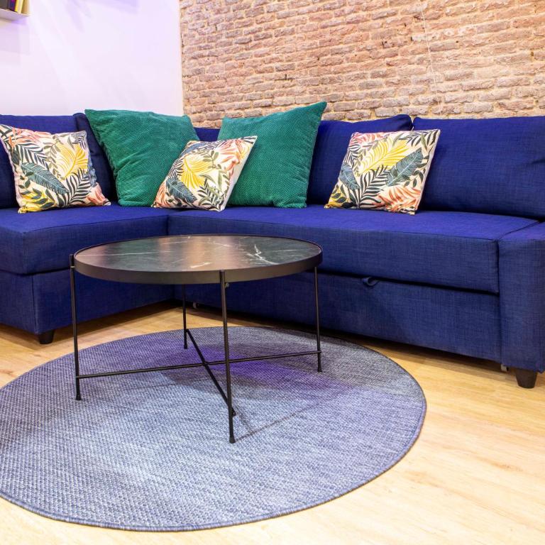 Calle Amparo 86 Lujoso Dúplex con Jacuzzi en Lavapies especial parejas - Apartamento de 2 dormitorios - 12