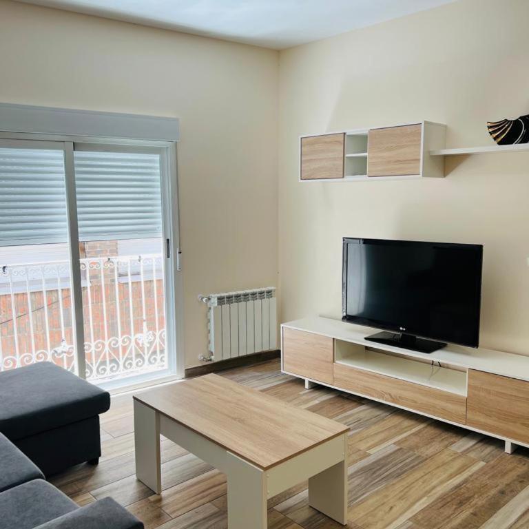 Fantástico piso NUEVO en el centro de Benidorm - Three-Bedroom Apartment - 3