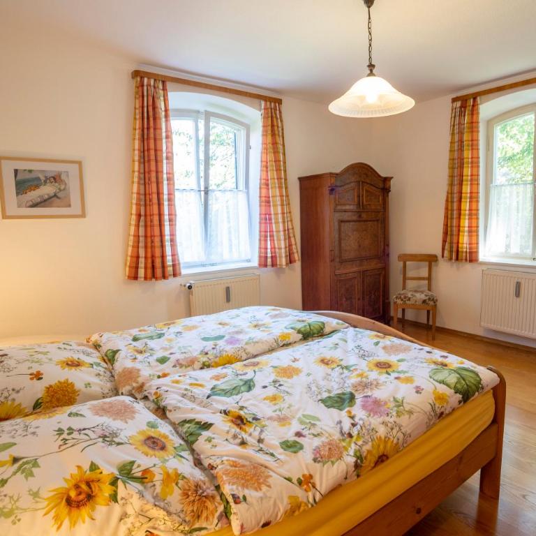 Landhauswohnung mit wildromantischem Garten - Apartment mit 2 Schlafzimmern - 7