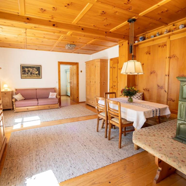 Landhauswohnung mit wildromantischem Garten - Apartment mit 2 Schlafzimmern - 8