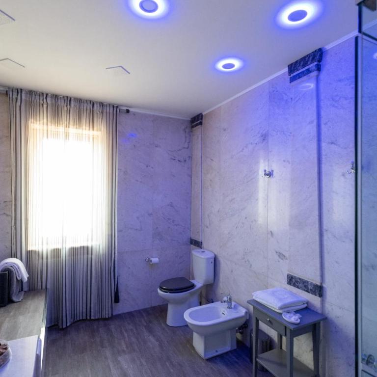 SUITE184 - Deluxe Room - 14