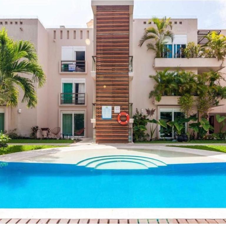 Departamento en el centro de Playa del Carmen excelente ubicación internet fibra óptica - Apartamento de 2 dormitorios - 21