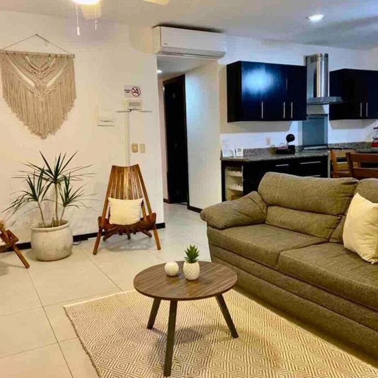 Departamento en el centro de Playa del Carmen excelente ubicación internet fibra óptica - Apartamento de 2 dormitorios - 11