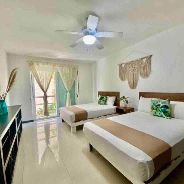 Departamento en el centro de Playa del Carmen excelente ubicación internet fibra óptica - Apartamento de 2 dormitorios - 7