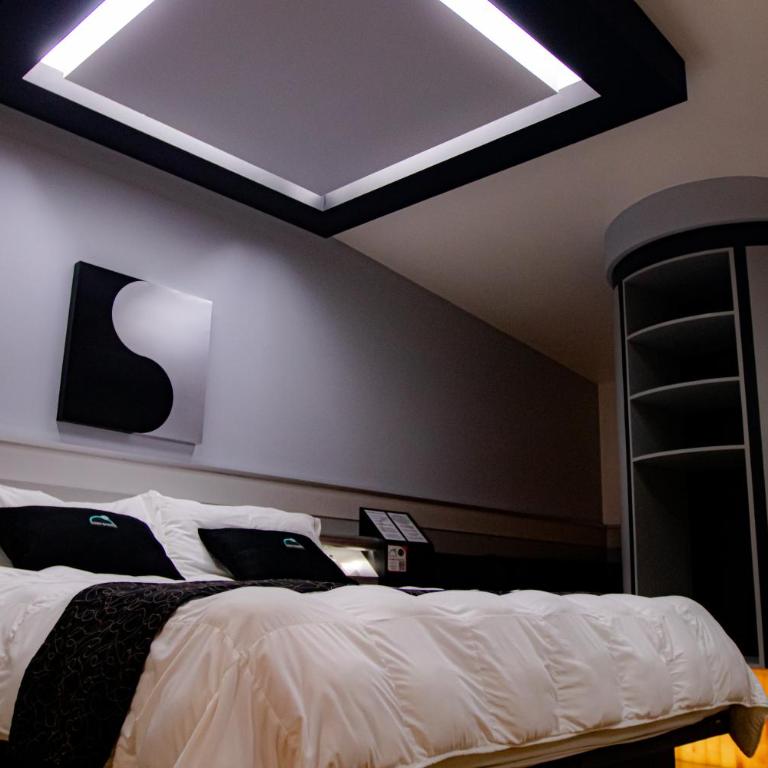 Hotel Contadero Suites y Villas - King Room - 24