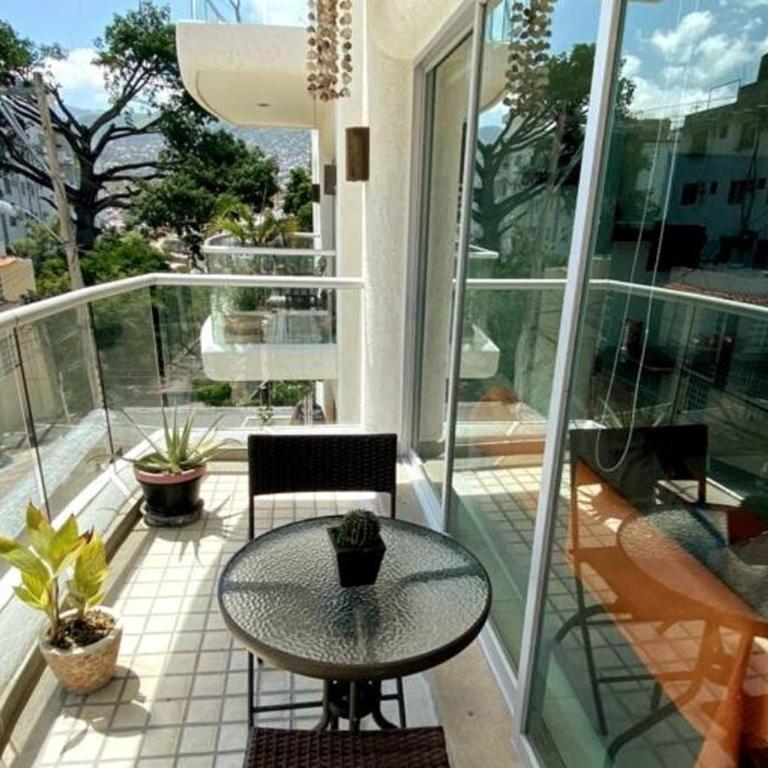 Hermoso departamento con alberca - Apartamento de 3 dormitorios - 16