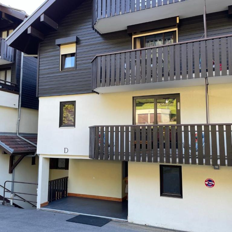 Appartement typique de montagne - Appartement avec Vue sur la Montagne - 3