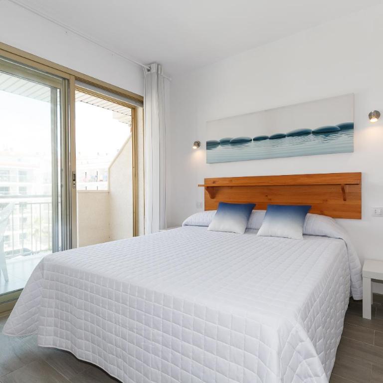 UHC Pino Alto Apartments AACC - Apartment with Terrace - 12