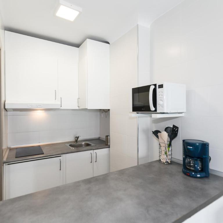 UHC Pino Alto Apartments AACC - Apartment with Terrace - 10